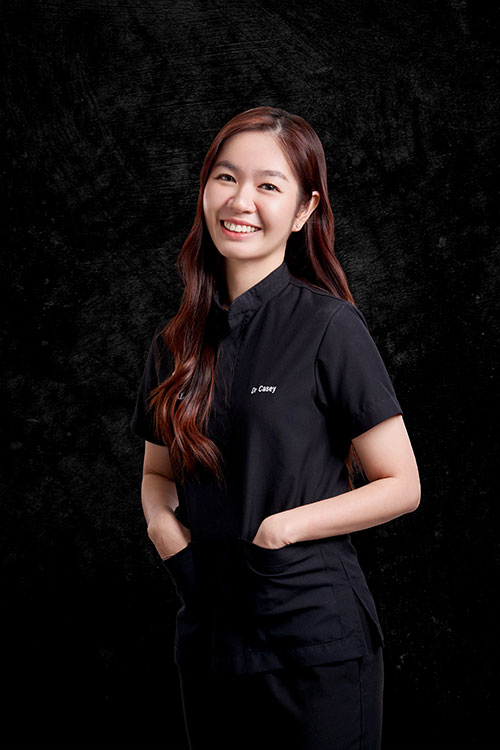 Dr Casey Lee
