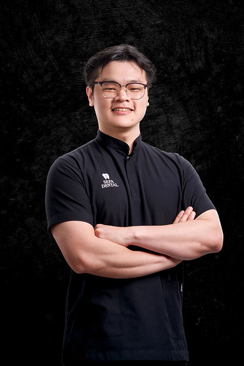 Dr Steven Tan